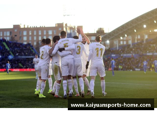 皇马球员深夜狂欢：酒店派对引发关注